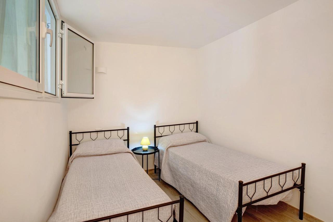 G House Dolceacqua Apartment Exterior photo